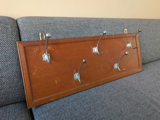 Porte-manteau vintage des années 70 – Portemanteaux, Metal, Wood (photo 3 of 6)