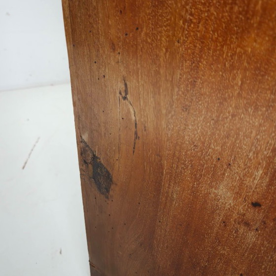 Image 1 of Armoire à linge anglaise en acajou du début du XIXe siècle, vers 1820-1840.