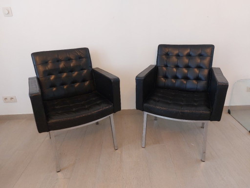2 armchairs Vincent Cafiero, Leather, Knoll International, 50s
