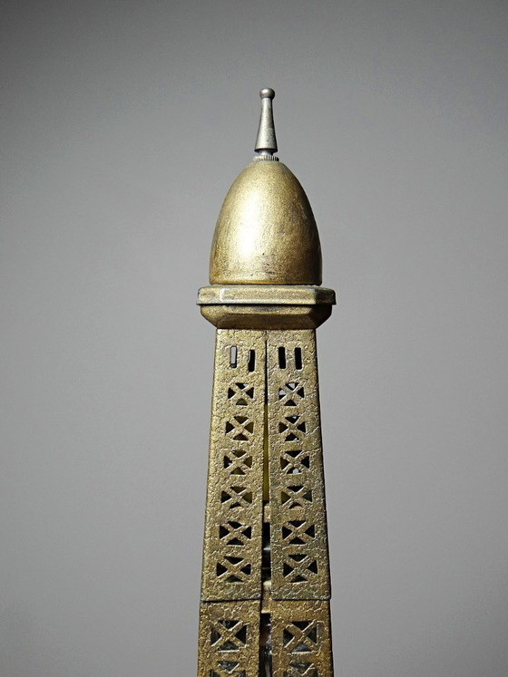 Image 1 of Large Eiffel Tower bottle, musical "Le Fiacre" vintage Japanese collection