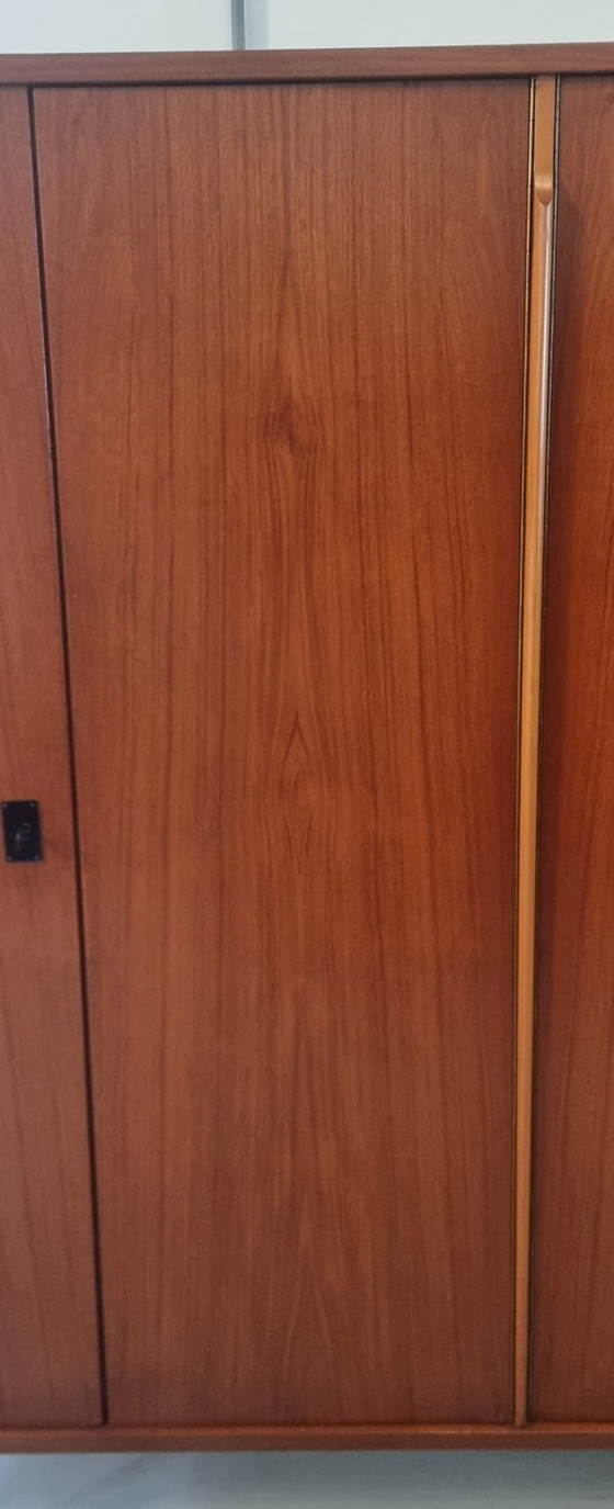 Mid Century kledingkast – Kledingkasten, Hout (photo 8 of 24)