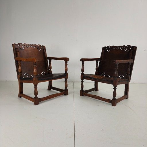 Pair of English Antique Jacobean Monk Armchairs / Tables by F. Parker & Sons Ltd – fauteuils, Wood, Leather