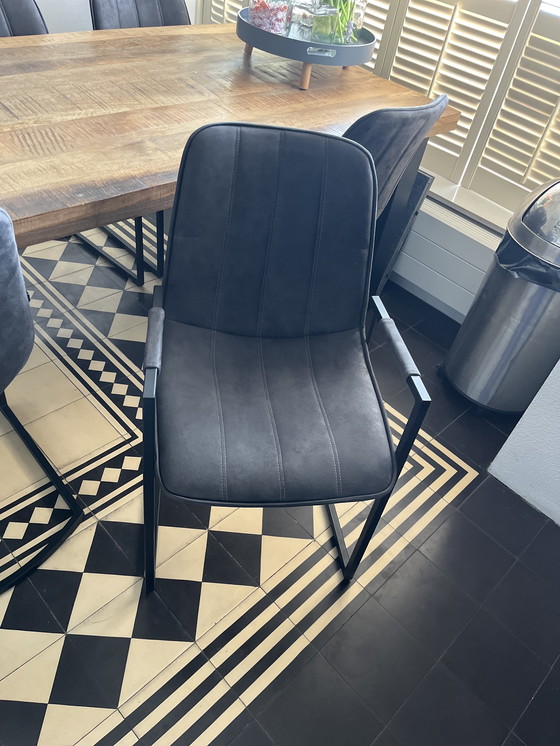 Image 1 of Eettafel met 6 stoelen