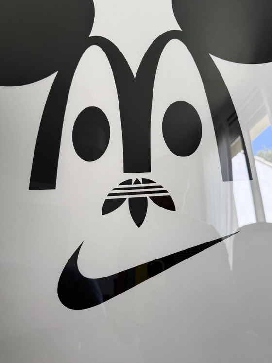Image 1 of EIKE KONIG Grafikdesign Berlin Kaws Invader Banksy Eames Starck