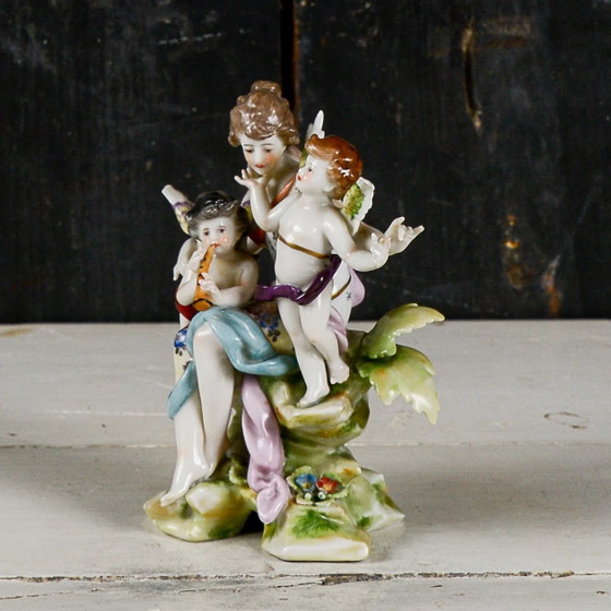 Scultura Capodimonte, Dama con Putti Musicali, Scena Bucolica – Sculture, Porcellana, Klassiek (photo 8 of 9)