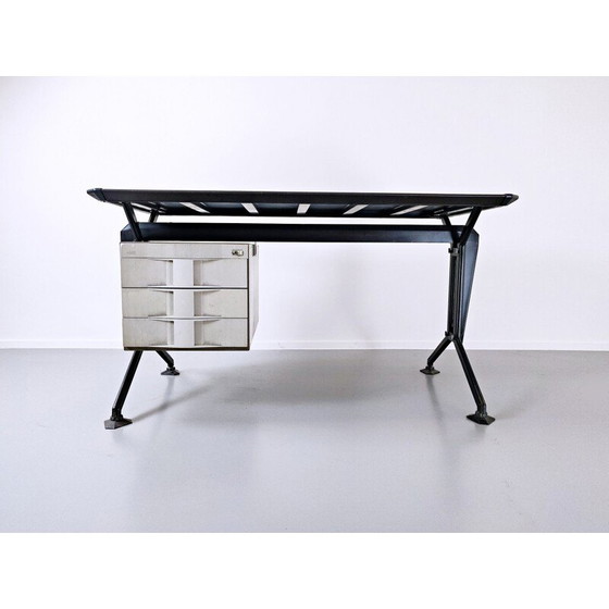 Image 1 of Vintage desk from Studio BBPR for Olivetti