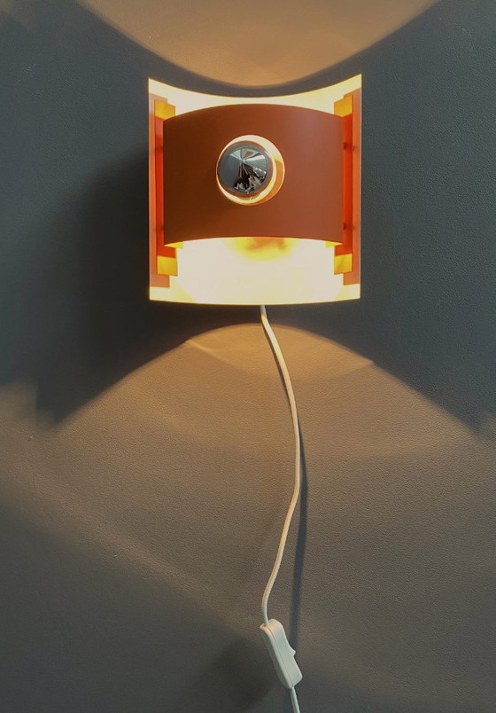 Image 1 of Oranje metalen Anvia Holland wandlamp uit de jaren 70, ruimtevaartstijl.