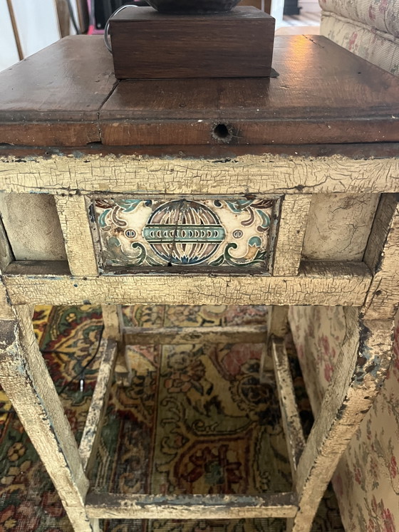 Image 1 of Classic side table