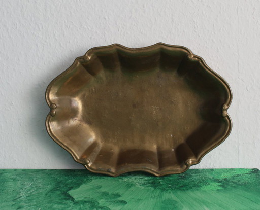 Frutero antiguo de hierro fundido con baño de latón, circa 1900, grande, muy pesado.