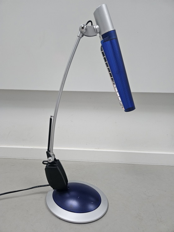 Image 1 of Postmoderne Schreibtischlampe von H.T. Huang für Huangslite