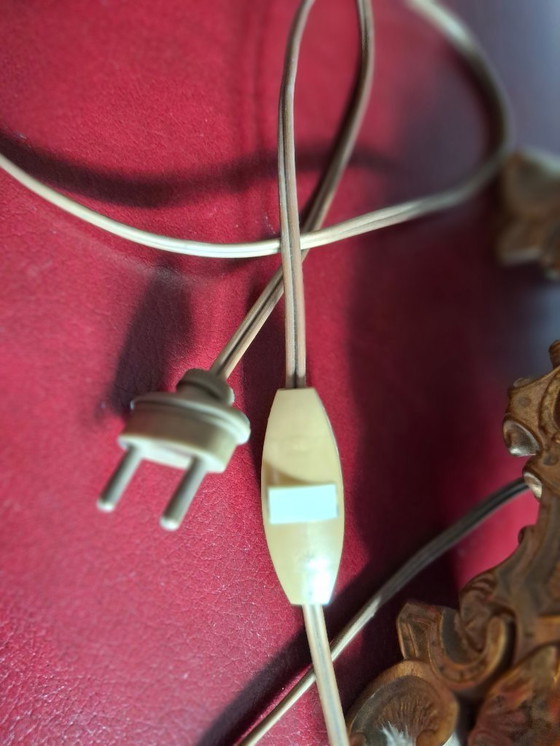 Image 1 of Pied de lampe ancien pique-cierge en métal doré repoussé avec cabochons en verre, XIXème siècle, monté à l'électricité