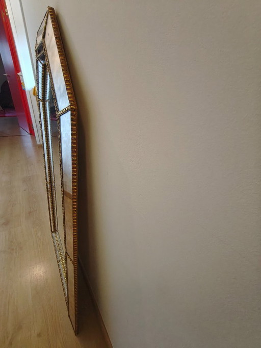 Venetian-style mirror
