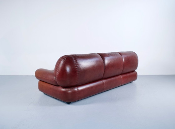 Image 1 of SAPPORO LEDERSOFA 1970er Jahre MOBIL GIRGI VERLAG
