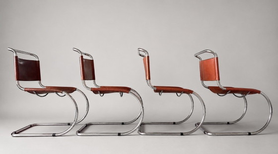 Image 1 of 4 sedie vintage MR10 di Mies van der Rohe per Fasem, Italia