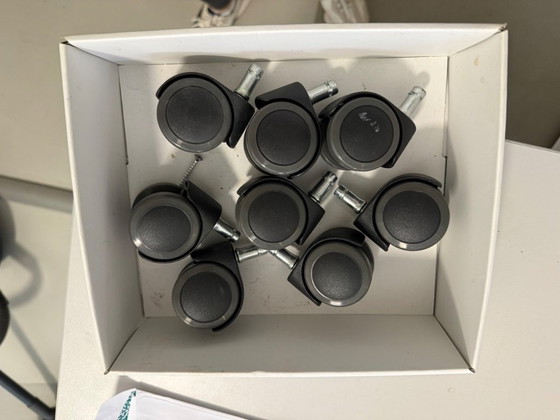 Image 1 of Herman Miller Aeron office chair with anthracite base