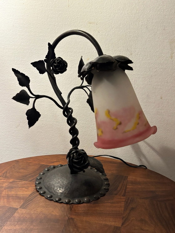 LAMPADA DA TAVOLO ART NOUVEAU MULLER FRÈRES PASTA DI VETRO CIRCA 1920 – Lampade da tavolo, Ferro (photo 11 of 15)