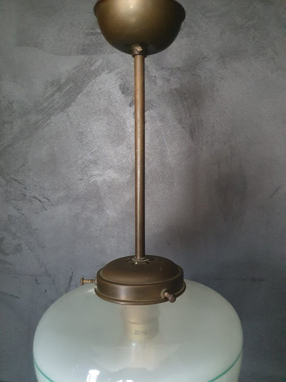 Image 1 of Lampe suspendue conique en verre Vintage Art Deco avec fixation