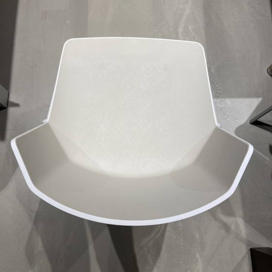 Image 1 of MDF Italia Aiku Esszimmerstuhl