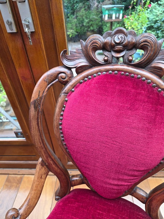 Due sedie antiche con rivestimento rosso, Sedie da camera, Legno, Tessile, Klassiek (foto 5 di 9)