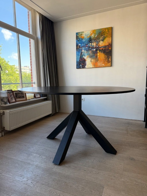 Gispen Dukdalf Table 140 cm