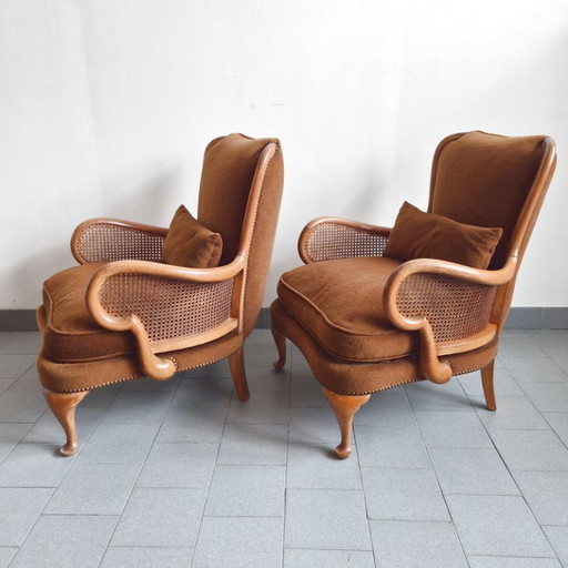 COPPIA DI POLTRONE BERGERE VINTAGE DEI PRIMI DEL XX SECOLO IN RATTAN E LEGNO, SUPERBAMENTE CURVE