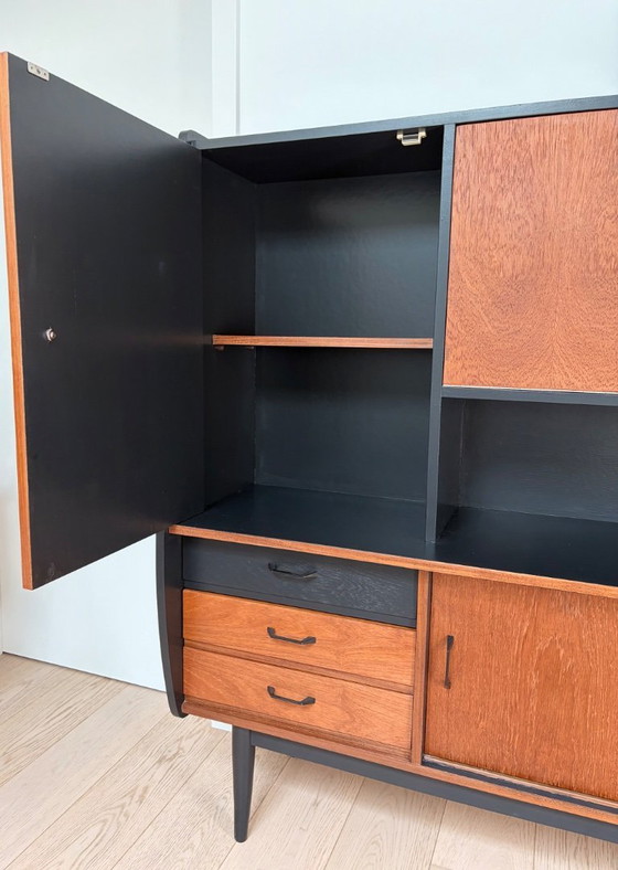 Image 1 of Vintage dressoir