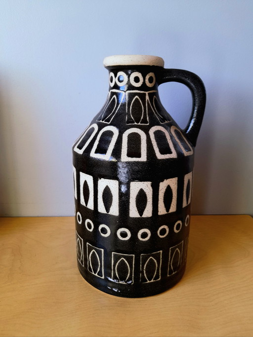 Ceramic pitcher or vase