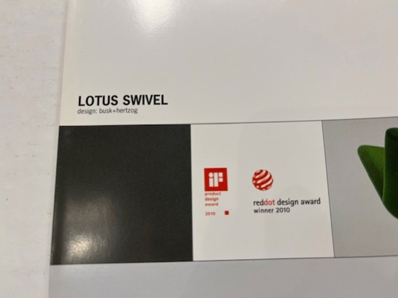 Image 1 of + Fauteuil Halle Lotus