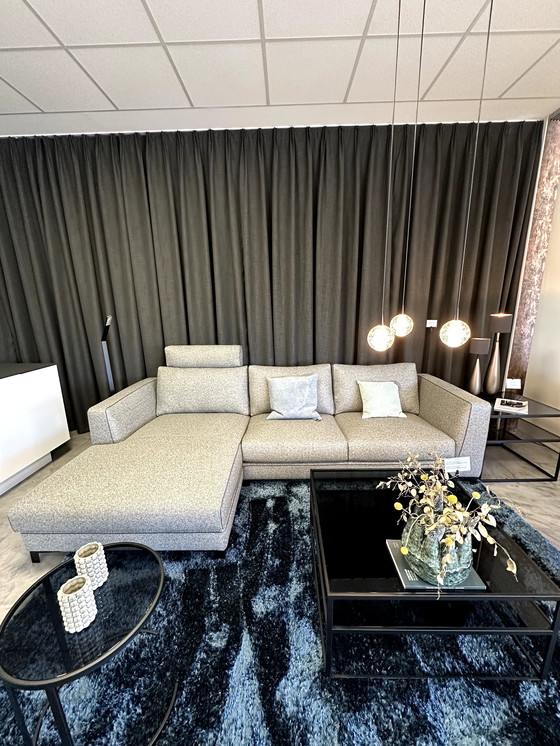 Image 1 of Grijze Christine Kröncke bank met longchair