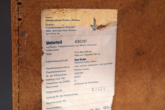 Scarpiera anni '50, credenza vintage, cassettiera, mobile di metà secolo – Hellerau, Cassettiere, Metal (photo 6 of 6)