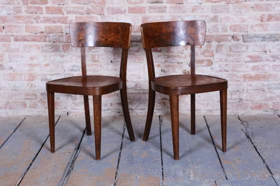 Vier restaurierte Art-Deco-Stühle von Thonet, Buche, Nussbaum, tschechisch, 1940er Jahre – Esszimmerstühle (photo 10 of 15)
