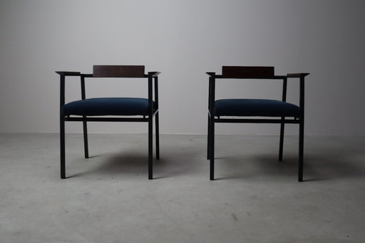  Pair of Postmodern armchairs in steel and mahogany, 1970s