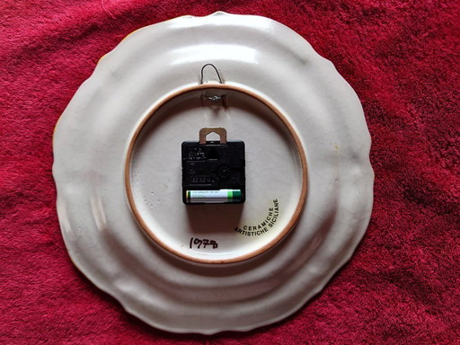 Sicilian ceramic art clock from 1978, hand-painted. Junghans movement.