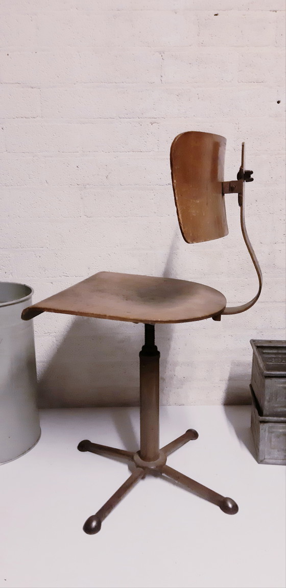 Image 1 of Chaise de bureau ancienne Drabert Minden 1930