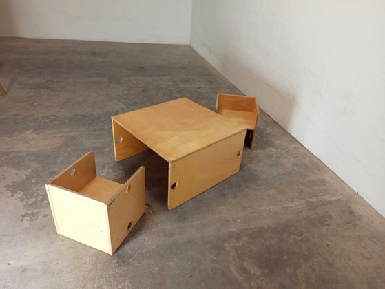 Image 1 of Conjunto Montessori de mesa y sillas de madera para niños
