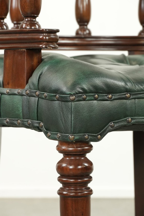 Image 1 of Fauteuil de bureau Chesterfield classique en cuir de vachette vert flammé / fauteuil d'appoint