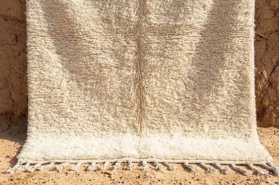 Image 1 of Tapis simple artisanal en laine 250cmx150cm 