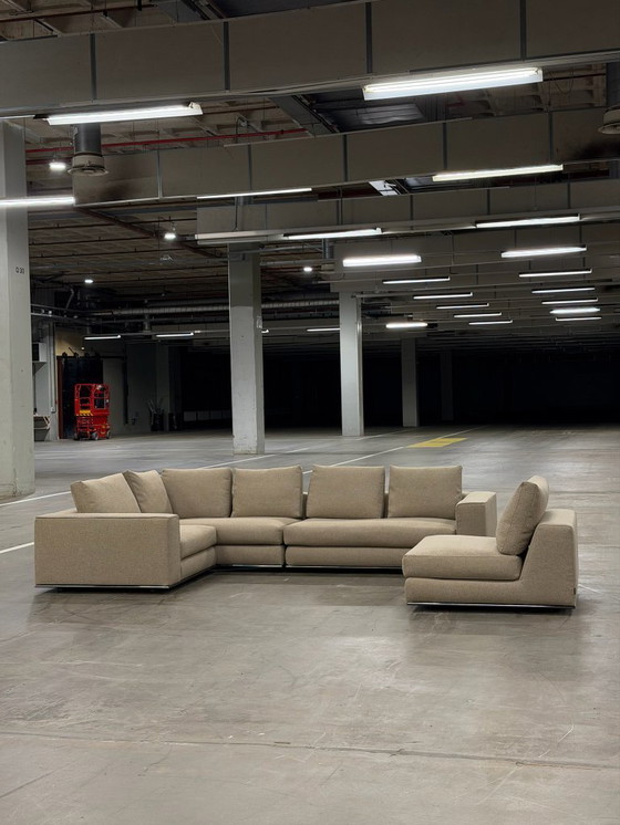 Image 1 of Minotti Hamilton | Moca |