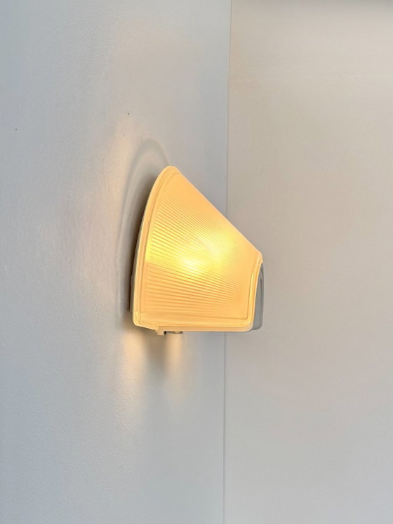 Image 1 of Applique vintage XL, vetro rigato e ABS bianco, Prisma, Francia, 1970