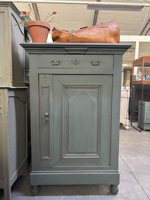 Antiek Brocante meidenkast / eendeurskast / kast 