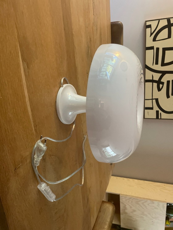 Lampada da tavolo a fungo bianca – Lampade da tavolo, Plastica (photo 3 of 5)
