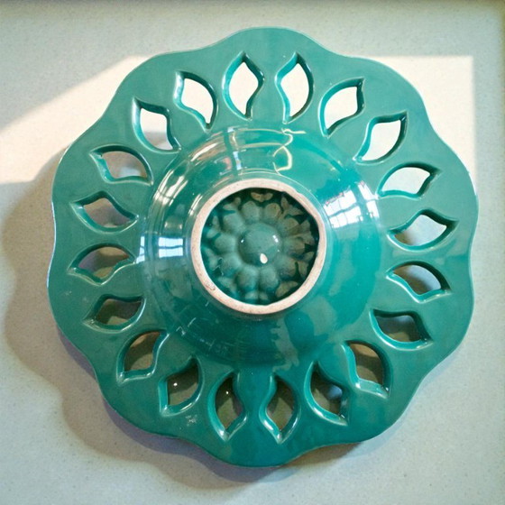 Image 1 of Grande coupe vintage en faïence ajourée mandala 