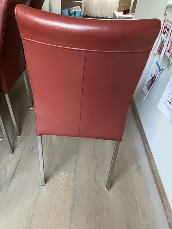 Image 1 of 8 bordeauxrote Ledersessel