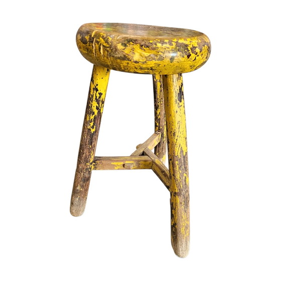 Primitieve houten driepoot kruk / hoogte 52 cm – Krukjes (photo 11 of 23)