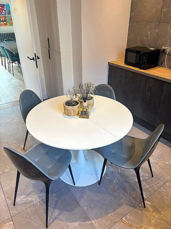 Ronde witte tulpvoet tafel Ø 110 cm – Ikea – Eettafels, lamine (photo 3 of 5)