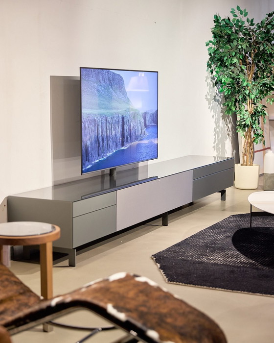 Image 1 of Mobile TV Spectral Ameno