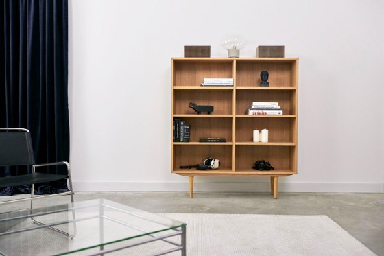 Image 1 of Librería de roble - R02