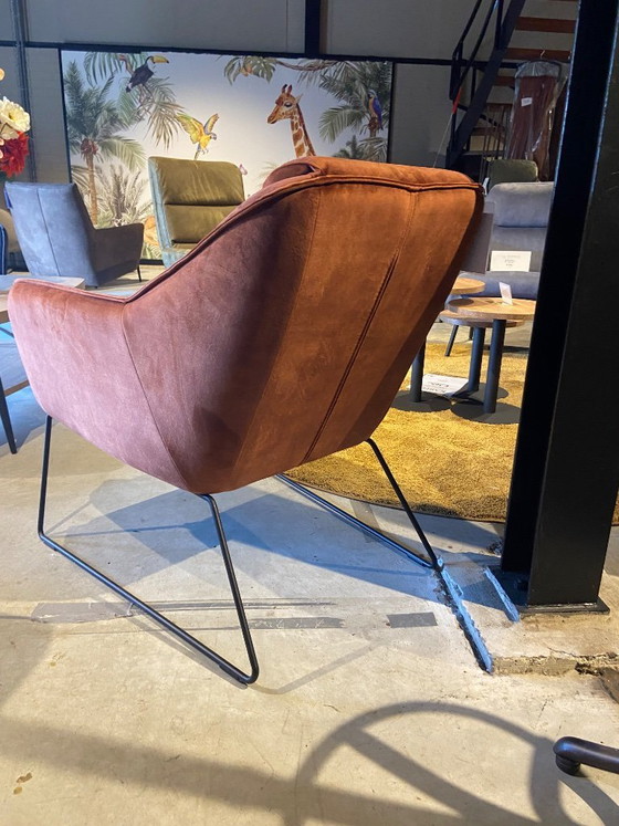 Image 1 of Yuni Armchair
