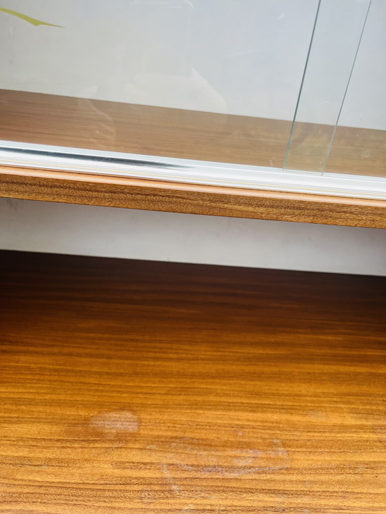 Image 1 of Elegante vetrina