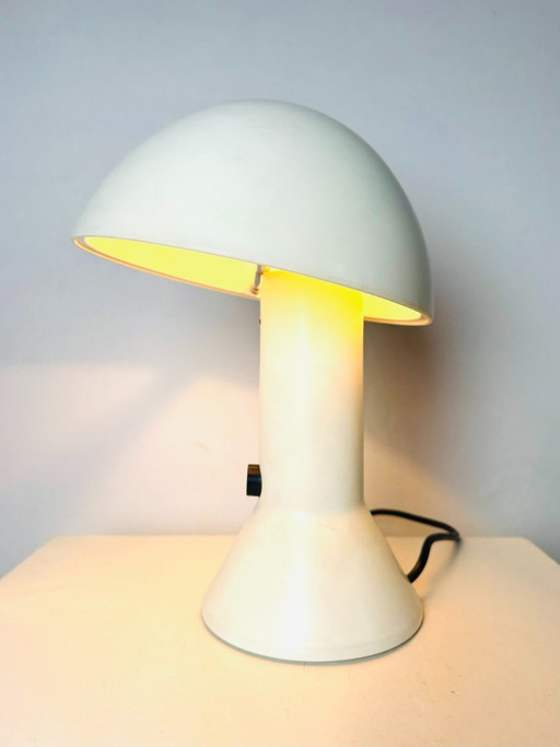 Modell 685 ‘Elmetto’ Tischlampe von Elio Martinelli für Martinelli Luce, Italien, 1976